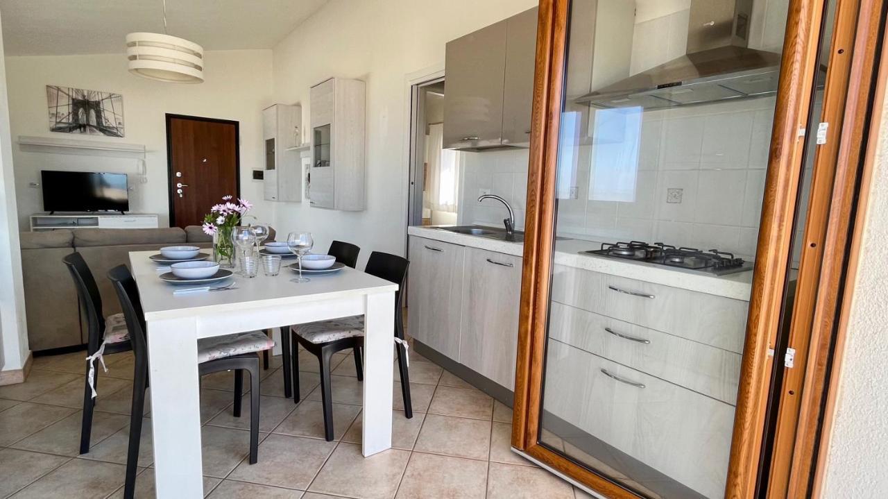 شقة Attici Con Terrazzo Vista Mare كالاسيتا المظهر الخارجي الصورة