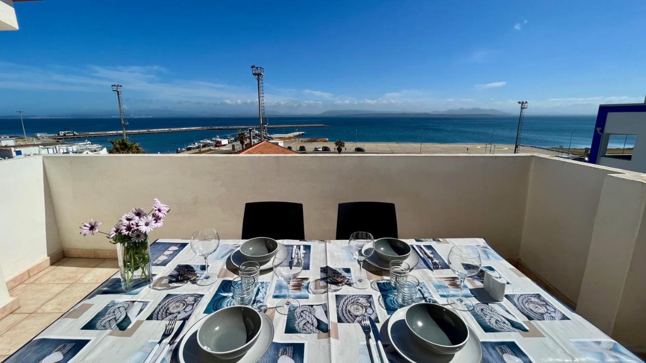 شقة Attici Con Terrazzo Vista Mare كالاسيتا المظهر الخارجي الصورة